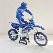 New Ray Toys - 1:12 Scale