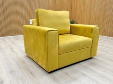 DFS 'Mia' Cuddler Chair