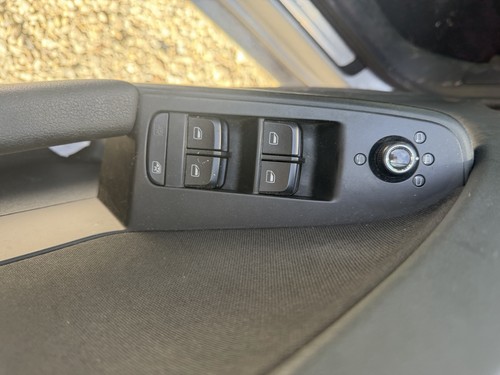 Audi 2008 driver door - driver’s,