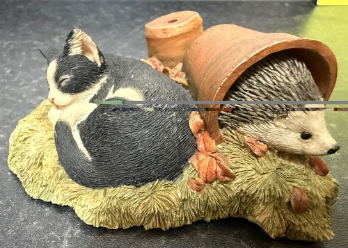Sherratt and simpson cat - and, black