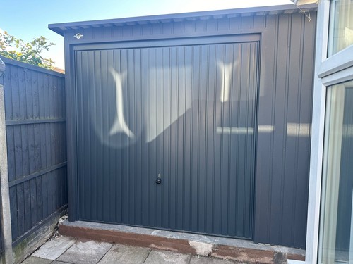Metal building garden - building,