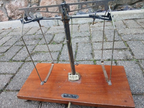 Vintage old labrotatory brass - vintage/old,