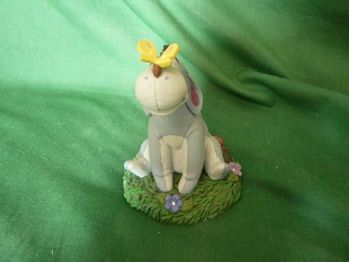 Disney simply pooh figure - "simply,