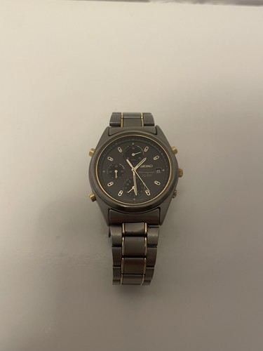 Seiko titanium chronograph - chronograph, sq
