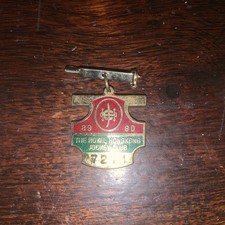 1989-90 Vintage Royal Hong Kong Jockey Club Members  Badge.