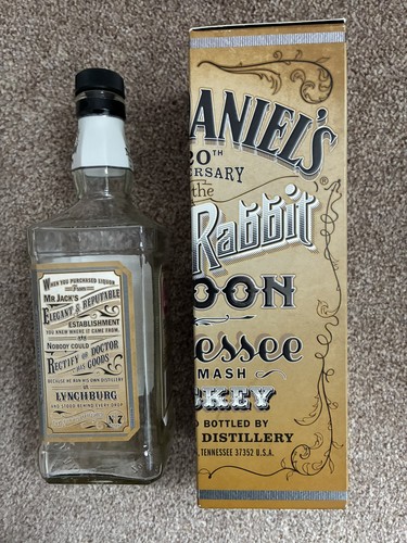 Jack daniel white - jack, rabbit