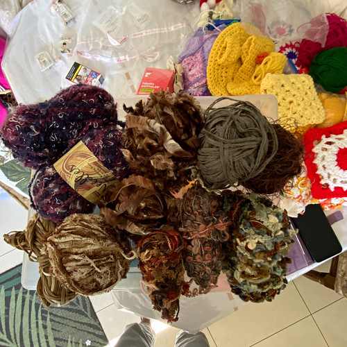 400g mixed lot novelty - lot,