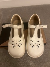 Start Rite White Patent  Mary