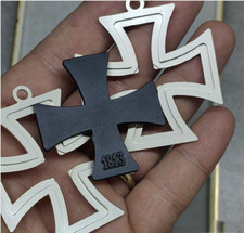 Replica Split Knight Three-piece Iron Cross Medallion Combination With Box