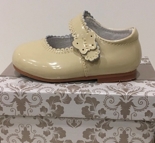 Little star spanish - spanish, shoes*