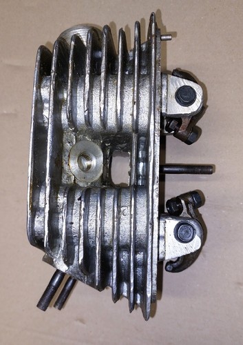 Right cylinder head dnepr - cylinder,