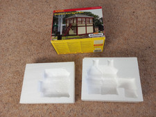 Hornby Scaledale East Signal Box R8853 - Empty Box with poly insert