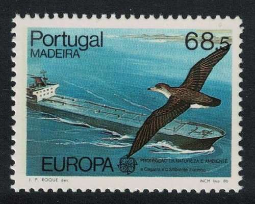 Shearwater bird oil tanker - shearwater,