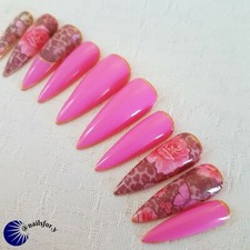 Press on nails..summer pink