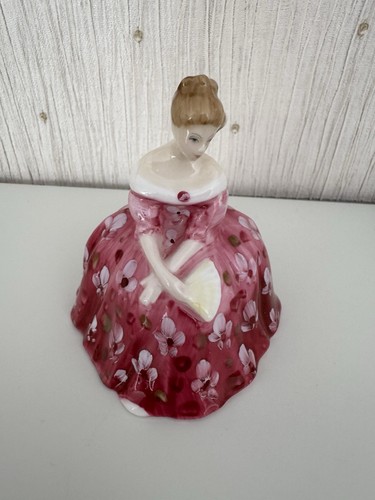 Royal doulton victoria 3744 - victoria,