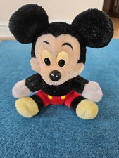 Disneyland Walt Disney World