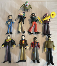 9 McFarlane BEATLES YELLOW
