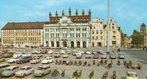 116 551 postcard - 116/551,