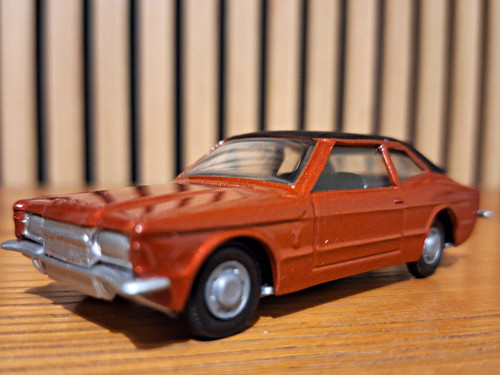Corgi classics ford - classics, cortina