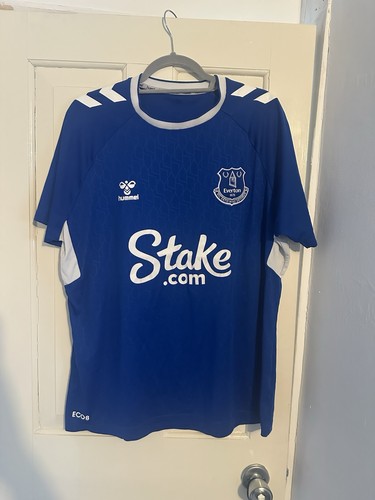 Everton home kit - everton,