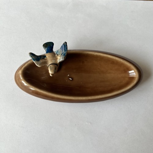 Vintage wade pin trinket - wade,