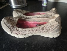 Skechers EZ Flex 3.0 - Majesty Women's  BEIGE  Slip On SHOES Size 4