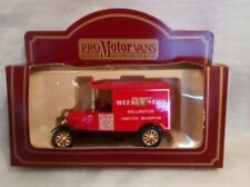 Stevelyn & Co Corgi Classics