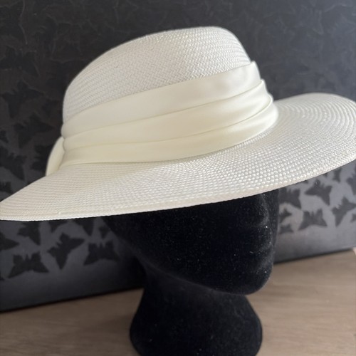 Vintage white hat with - with, cream