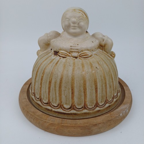 Vintage pottery cheese - pottery, dome