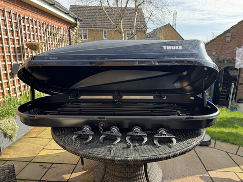 Thule touring roof box - roof,