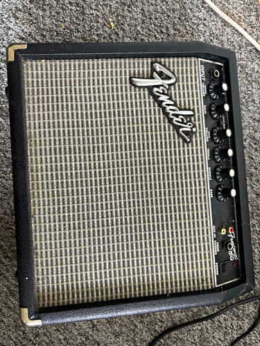 Fender frontman 15g - fender, solid