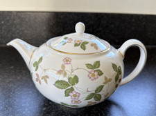 Wedgwood Wild Strawberry