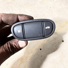 JAGUAR S-TYPE FUEL FLAP / BOOT