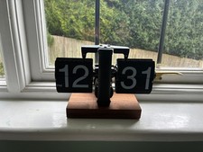 Flip Down Clock Automatic