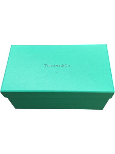 Tiffany gift box luxury - co,