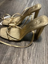 Zara women’s heels gold with