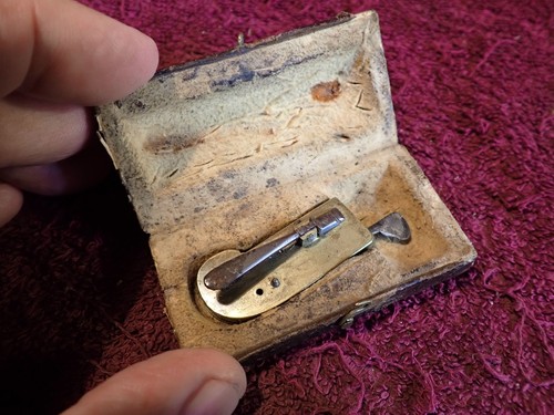 1800 antique surgical - antique,