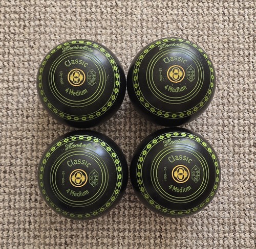 Henselite classic size bowls - size,