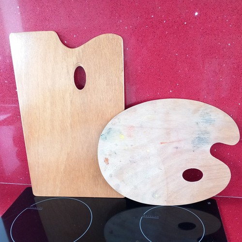 Vintage wooden artists - x2,