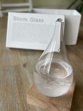 Storm Glass Weather Predictor