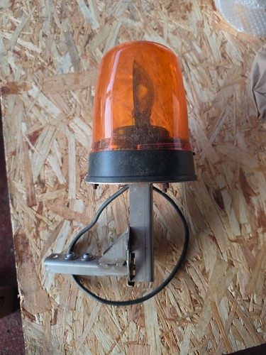 Rotating orange beacon - beacon, britax
