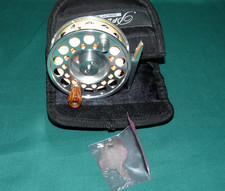 Pflueger Trion 1956  trout fly reel 3-1/4" larger arbor fly reel + Cortland 444