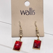 Wallis square earrings gold