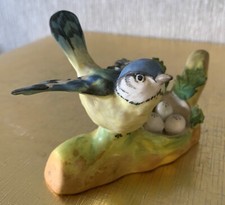 CROWN STAFFORDSHIRE BIRD THE TOMTIT & NEST EGGS  PORCELAIN MATT FINISH PERFECT