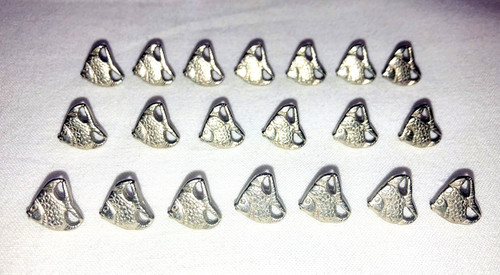 Silver coloured metal - x,