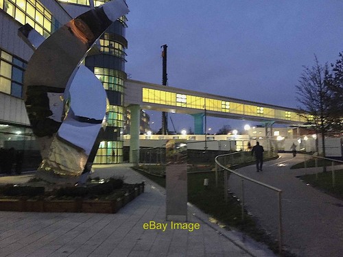 Photo 6x4 walkways sculpture - 6x4,