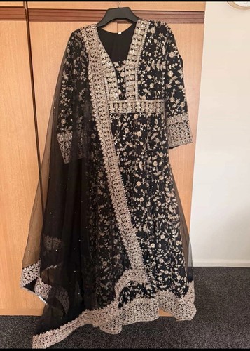 Indian dress - indian,