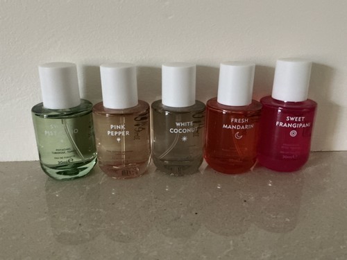 Eau toilette from - x, de