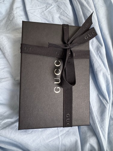 Gucci wallet giftbox - gucci,
