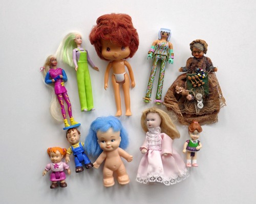 Bundle ten small dolls - bundle, of